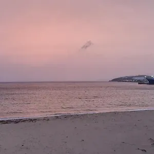 Δωμάτια σε οικογενειακή κατοικία Fortina Mykonos House