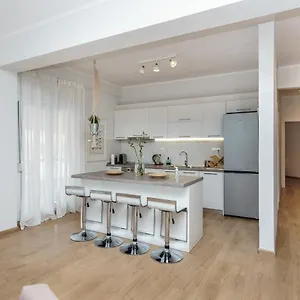 cataleya-colony-city-center.hotels-of-thessaloniki.com/