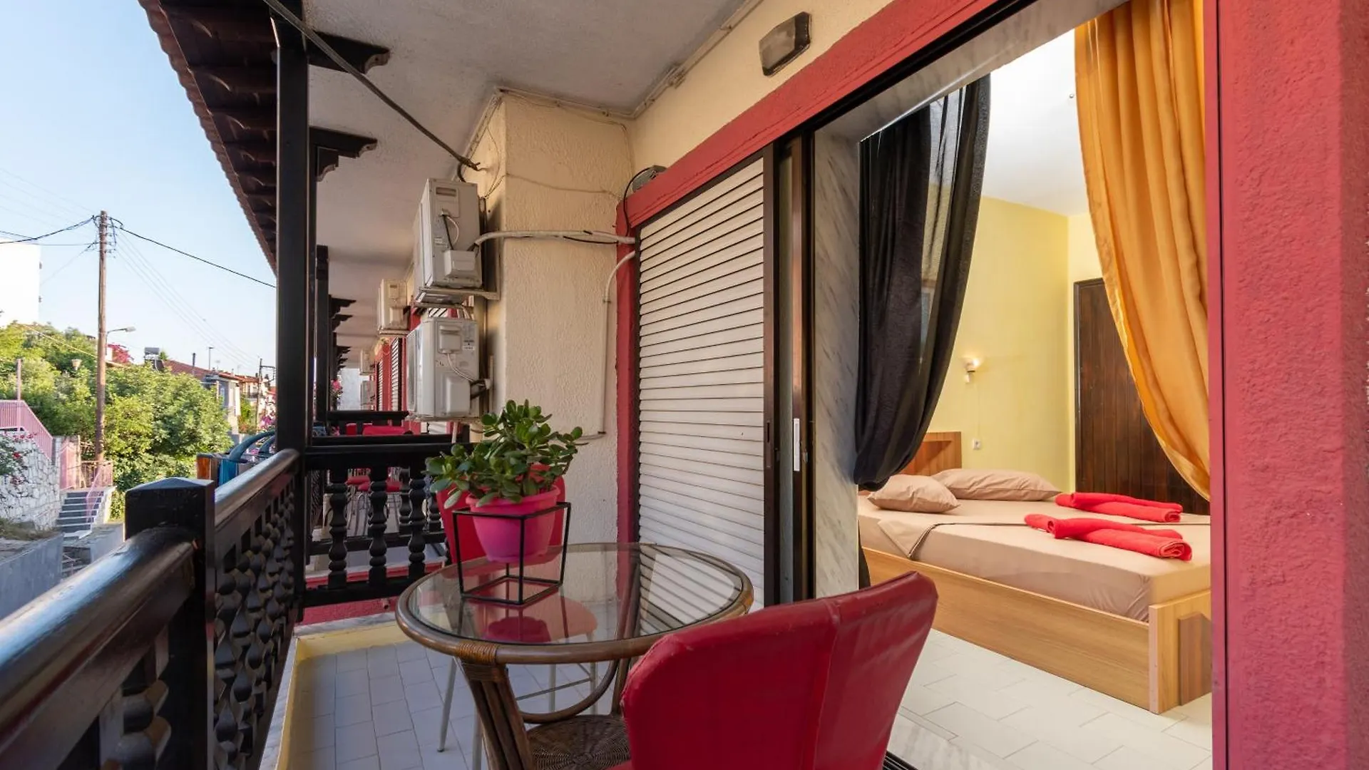 Hotel Petunia نيوس مارماراس 2*,
